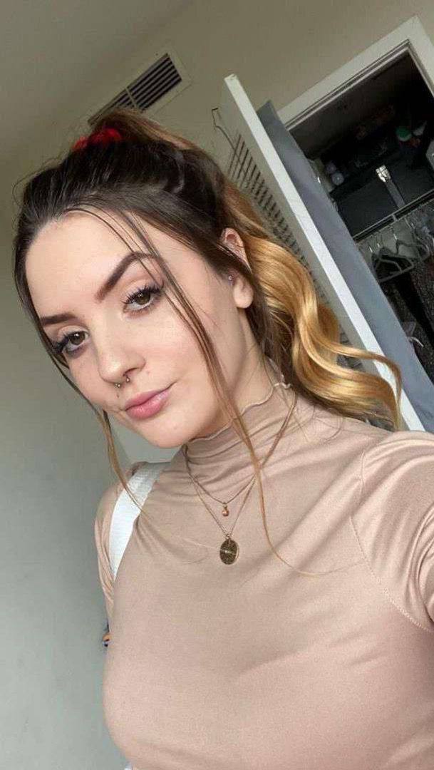 ππππI'M SCARLETT A HOT GIRL WITH CLEAN PUSSY AND TITS ,READY TO FUCK HARDER π― , SUCK, SENSUAL BODY RUB AND ESCO ππππI'M SCARLETT A HOT GIRL WITH CLEAN PUSSY AND TITS ,READY TO FUCK HARDER π― , SUCK, SENSUAL BODY RUB AND ESCO